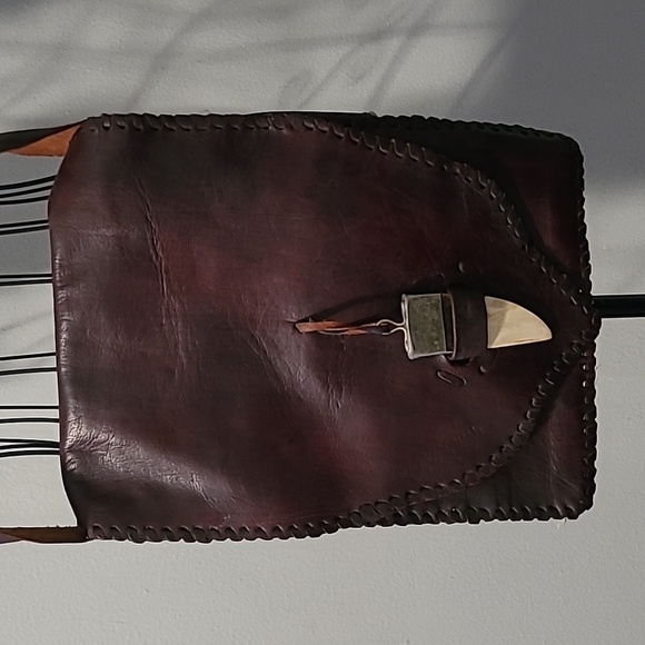Genuine Leather Brown Flap Crossbody Bag Made In Morocco Natural Horn Pendant - Picture 2 of 16